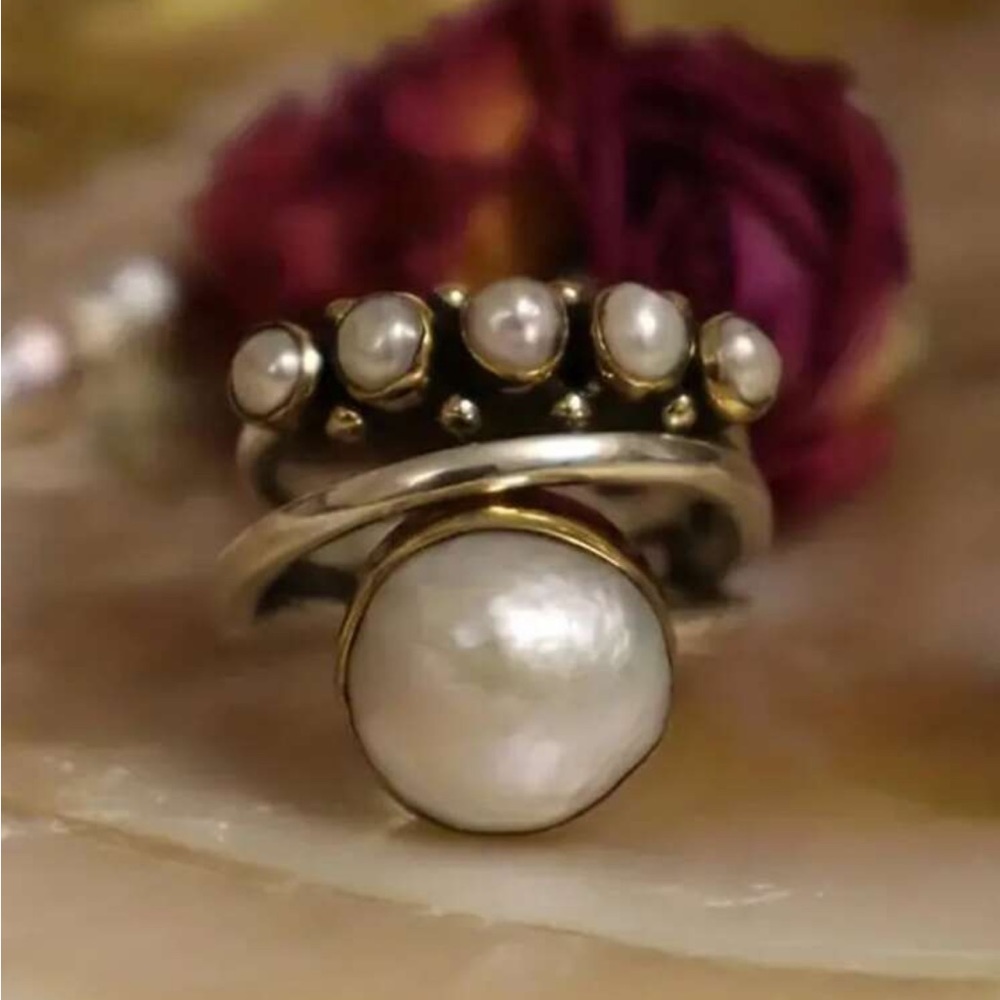 Rustic Faux Pearl copper statement Ring - Picture 3 of 5